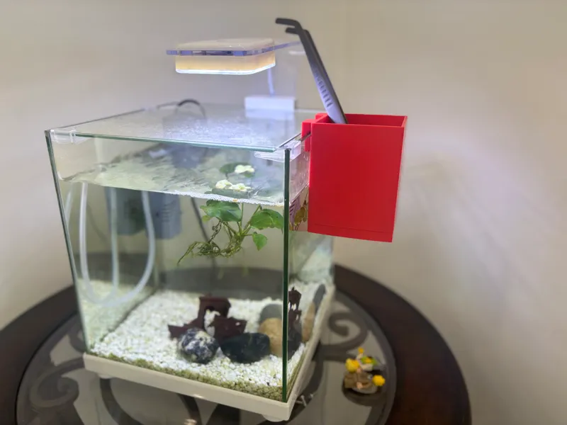 Fish Tank Accessories Container (clip on)
