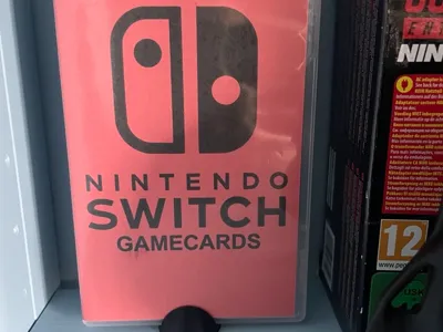 Minimalist game display for nintendo switch
