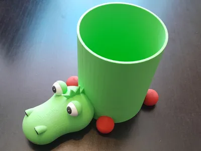 Dragon pen holder