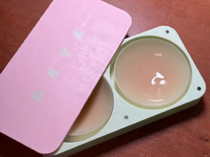 磁吸盒子，圆形的收纳空间