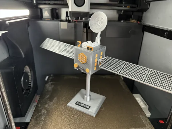 https://makerworld.bblmw.com/makerworld/model/DSM00000001760260/design/2025-09-03_855810f87e397.jpg