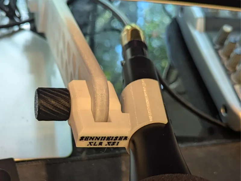 XLR Dymanic Mic Adapter