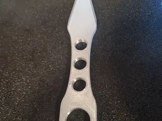 throwing knife