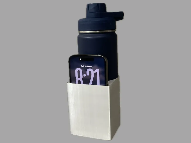 Phone Holder for Water Bottles – Perfect for Gym
