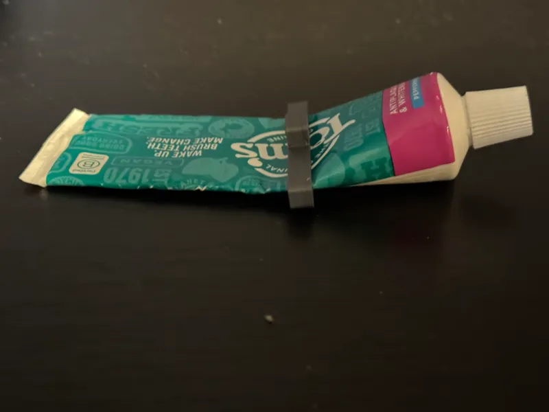 Toothpaste Squeeser