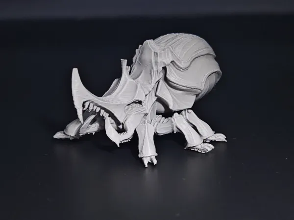Scarabée rhinocéros — figurine