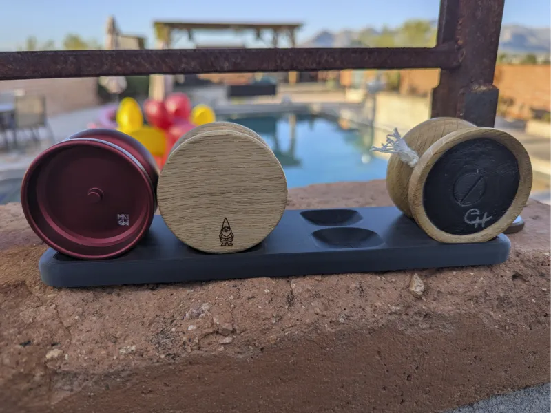 Low Profile Yoyo Stands