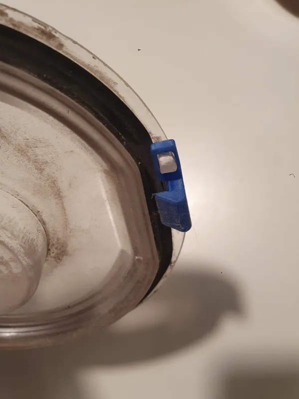 Dyson V8 Clip Repair