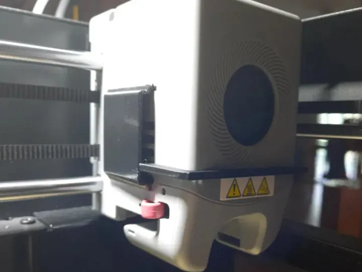 AD5M Hot end retainer w/ fan silencer