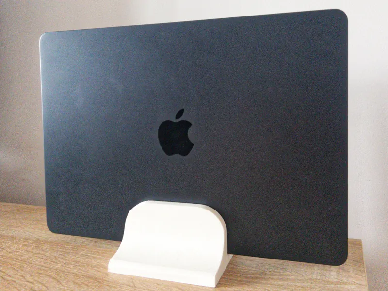 Apple Macbook Air M3 Clamshell mode dock