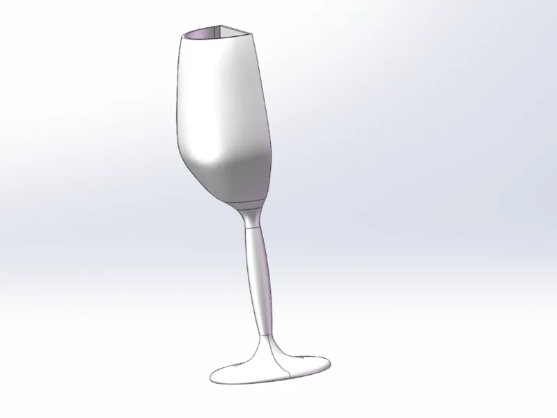 半个红酒杯