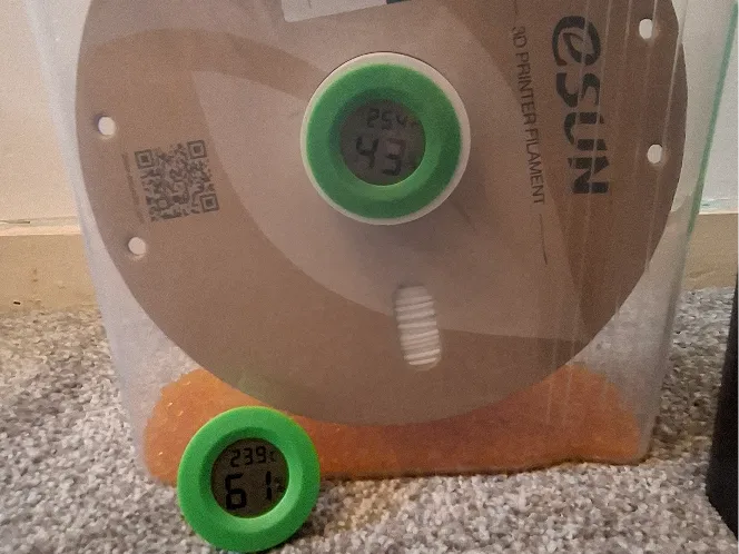 Universal Cereal Box Filament Holder + Hygro Mount