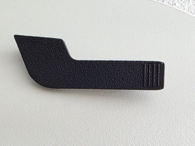 DXRacer Gamingstuhl Gummiabdeckung seitlic