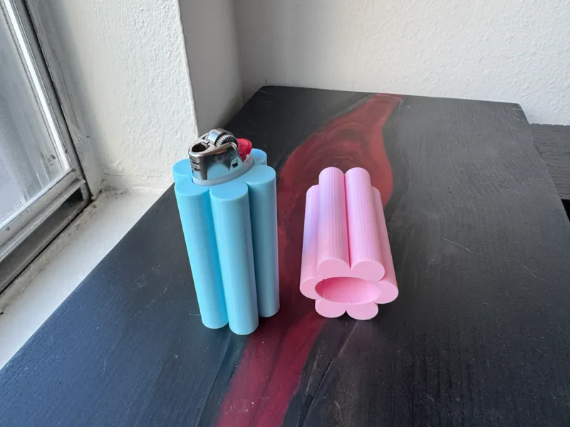 Flower Lighter Sleeve