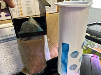 Small fish tank filter with two rings for adjustme