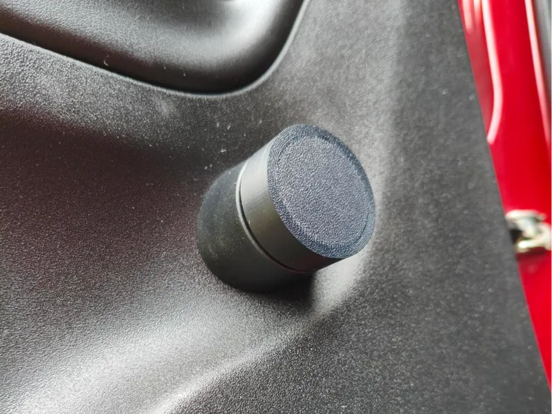 Alfa Romeo / Fiat Window Handle Cap