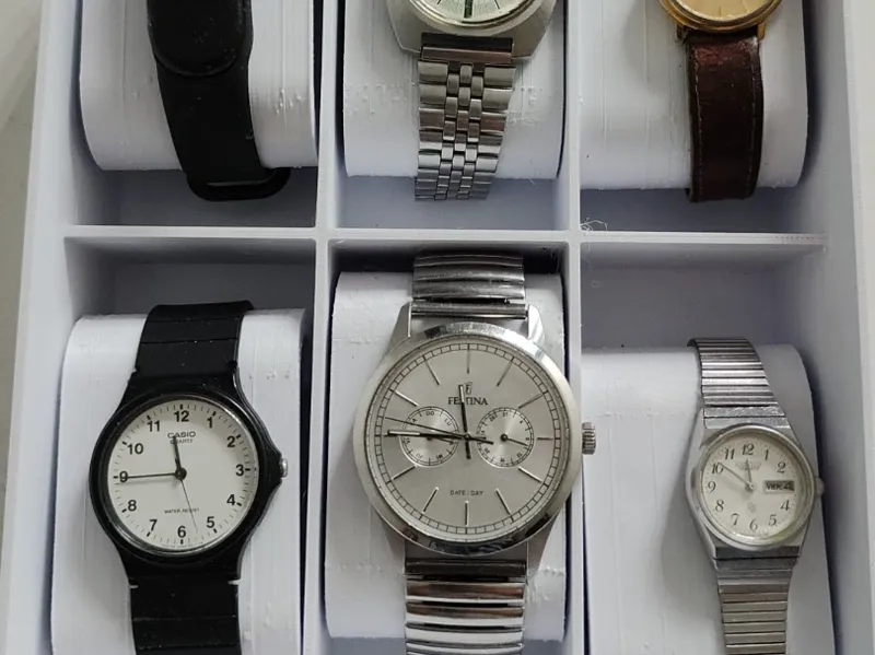 box for 6 watches