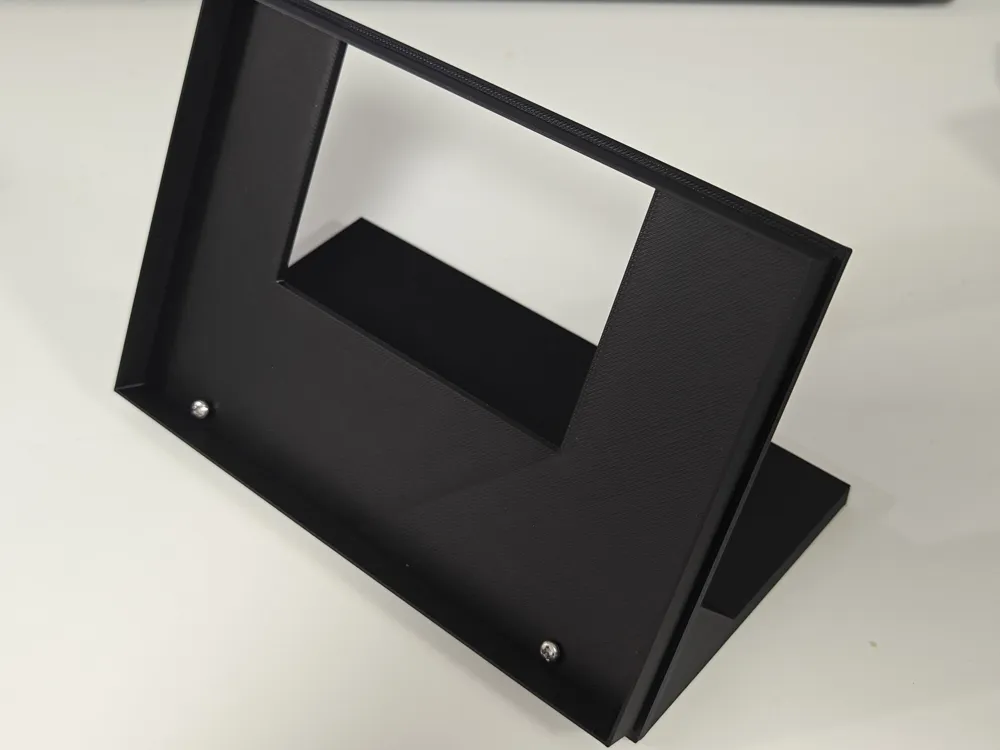 Gehäuse für 7-Zoll-Raspberry Pi LCD-Display von LightningMaker ...