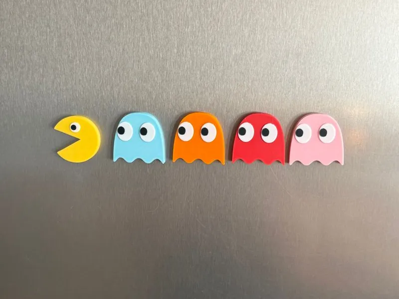 Pac-man fridge magnets, for 4x2 round magnet
