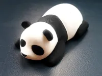 Panda allongé — photo 1