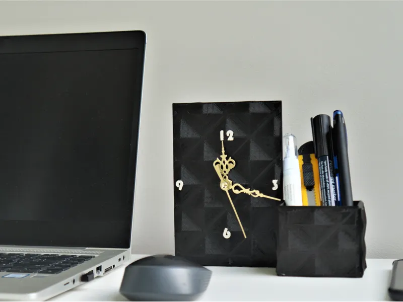 desk clock with pen holder