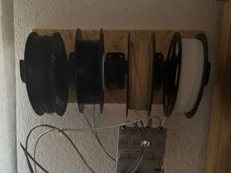 Steckbare Filament Wandhalterung
