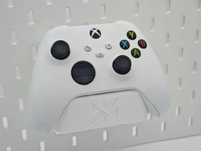 XBOX Series Controller Pegboard Mount or Stand