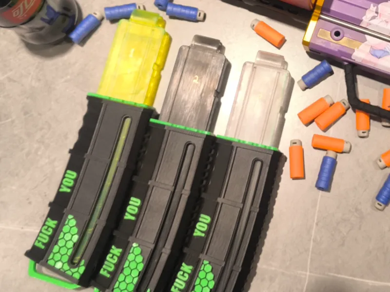 志鳞15发直龙文具盒马普盖套