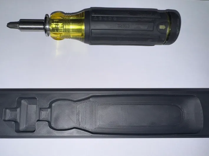 Gridfinity Bin - Klein 32303 14 n 1 Screwdriver