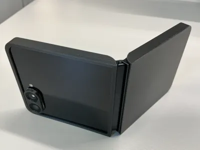 Z Flip 7 case and lens protector 