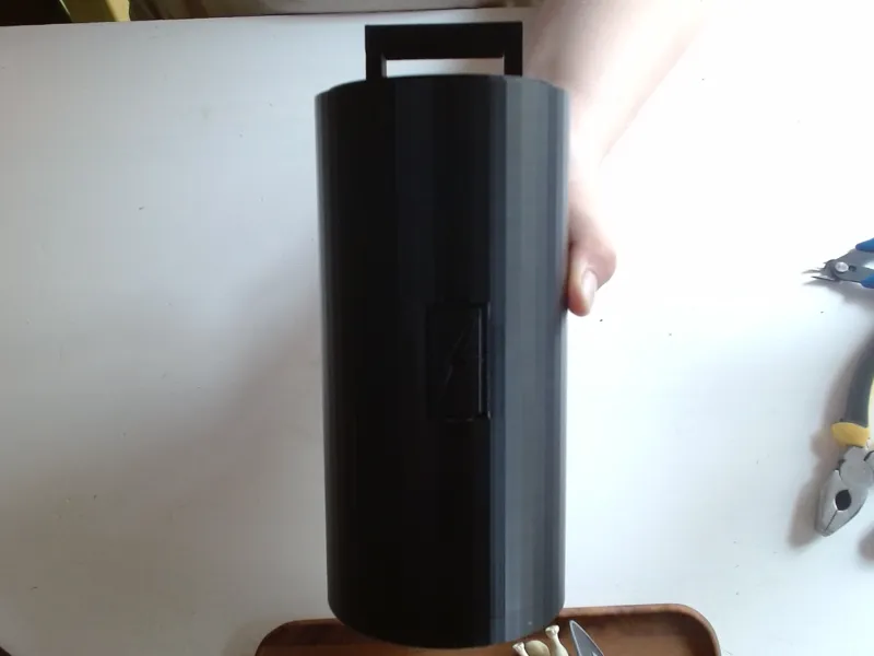 Battery holder