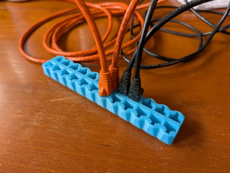 24 port ethernet/RJ45 switch organizer