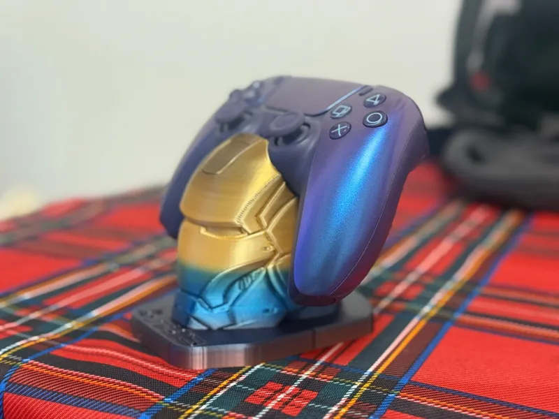 PS5 supporto controller ironman