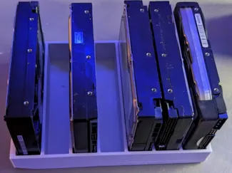 HDD Storagebox für 7 3,5" Festplatten