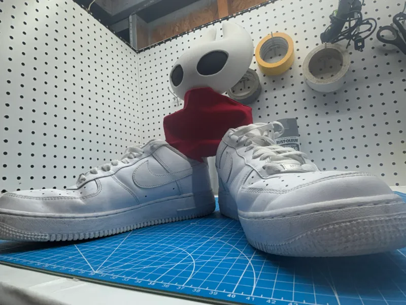 Hornet Hollow Knight Shoe holder