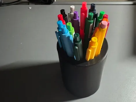 Simple Pen Holder
