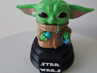 Luminária Baby Yoda