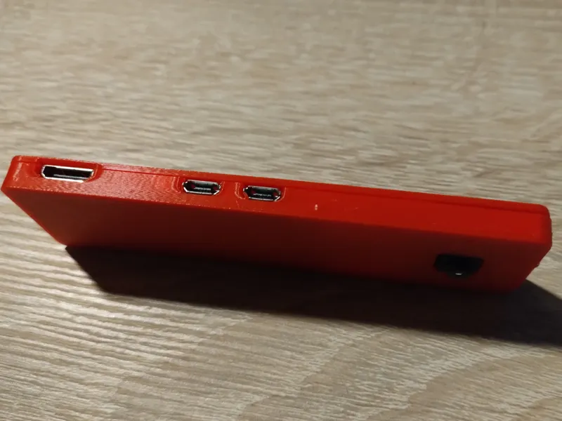 Raspberry Pi Zero W + Raspberry Pi Camera Case