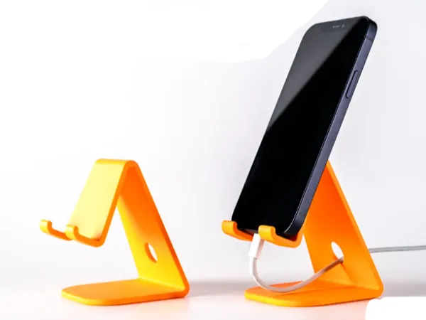Support téléphone avec charge