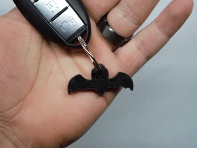 Simple Halloween bat keychain