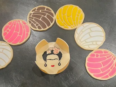 Concha and Frida coaster set