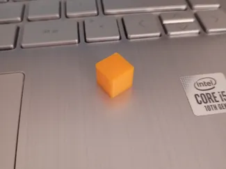 Cubo de prueba con letra arriba
