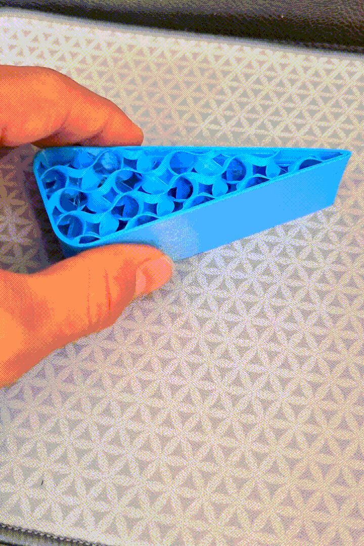 Gyroid TPU  door wedge