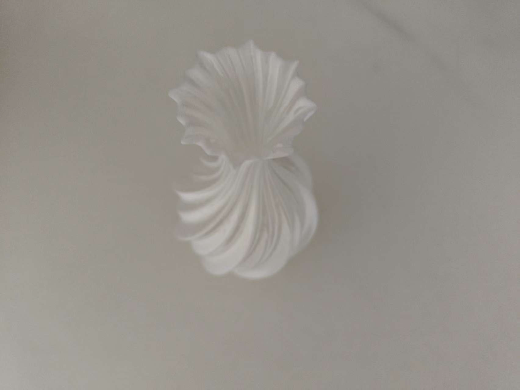 花瓶，最小十二厘米高，可等比例放大
