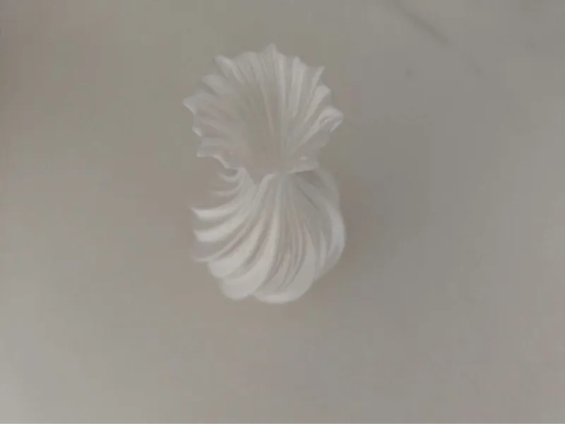 花瓶，最小十二厘米高，可等比例放大