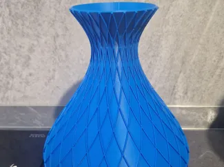 Vaso a Trama Geometrica 