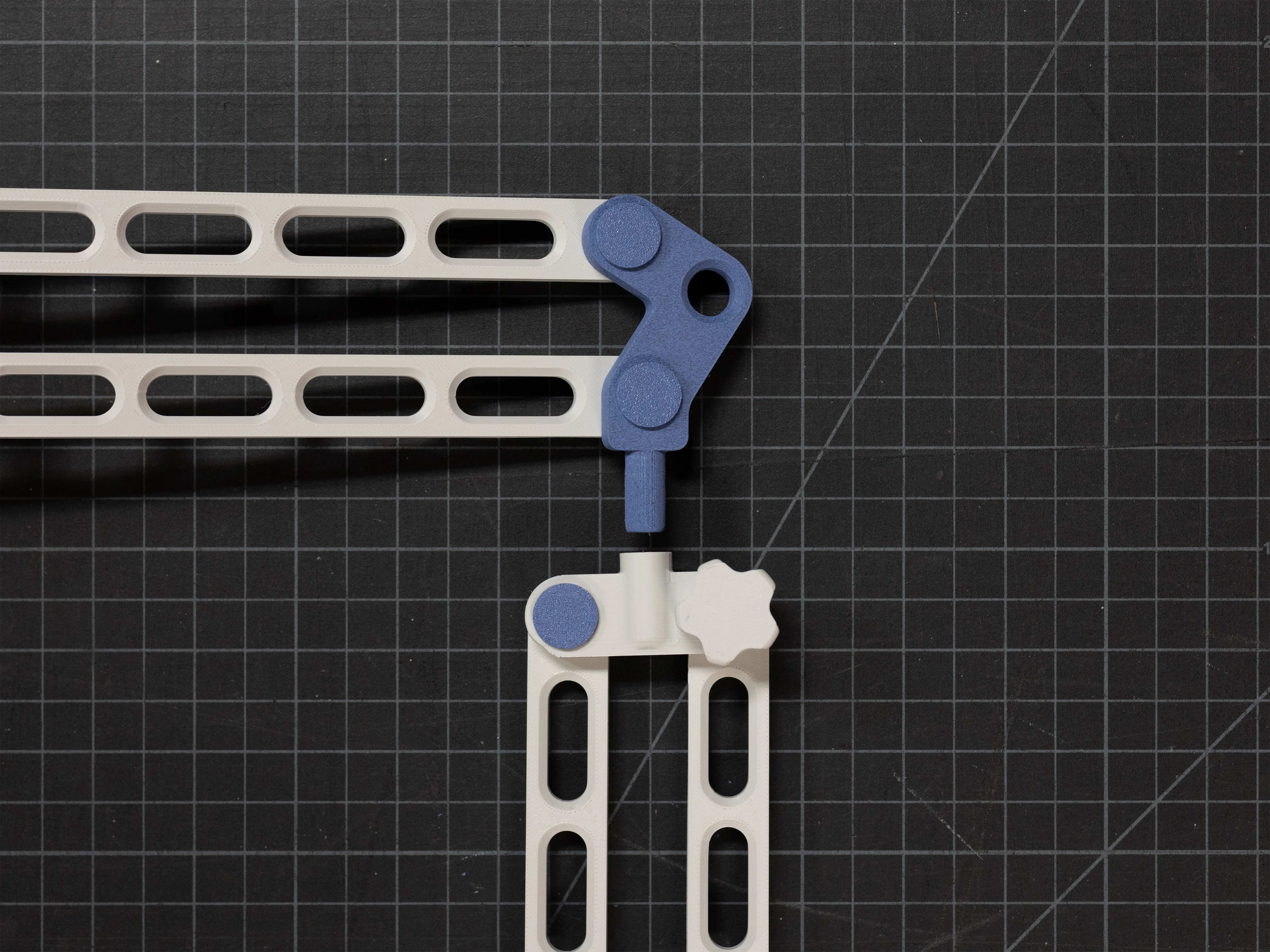 Maker's LED Lamp - Free 3D Print Model - MakerWorld