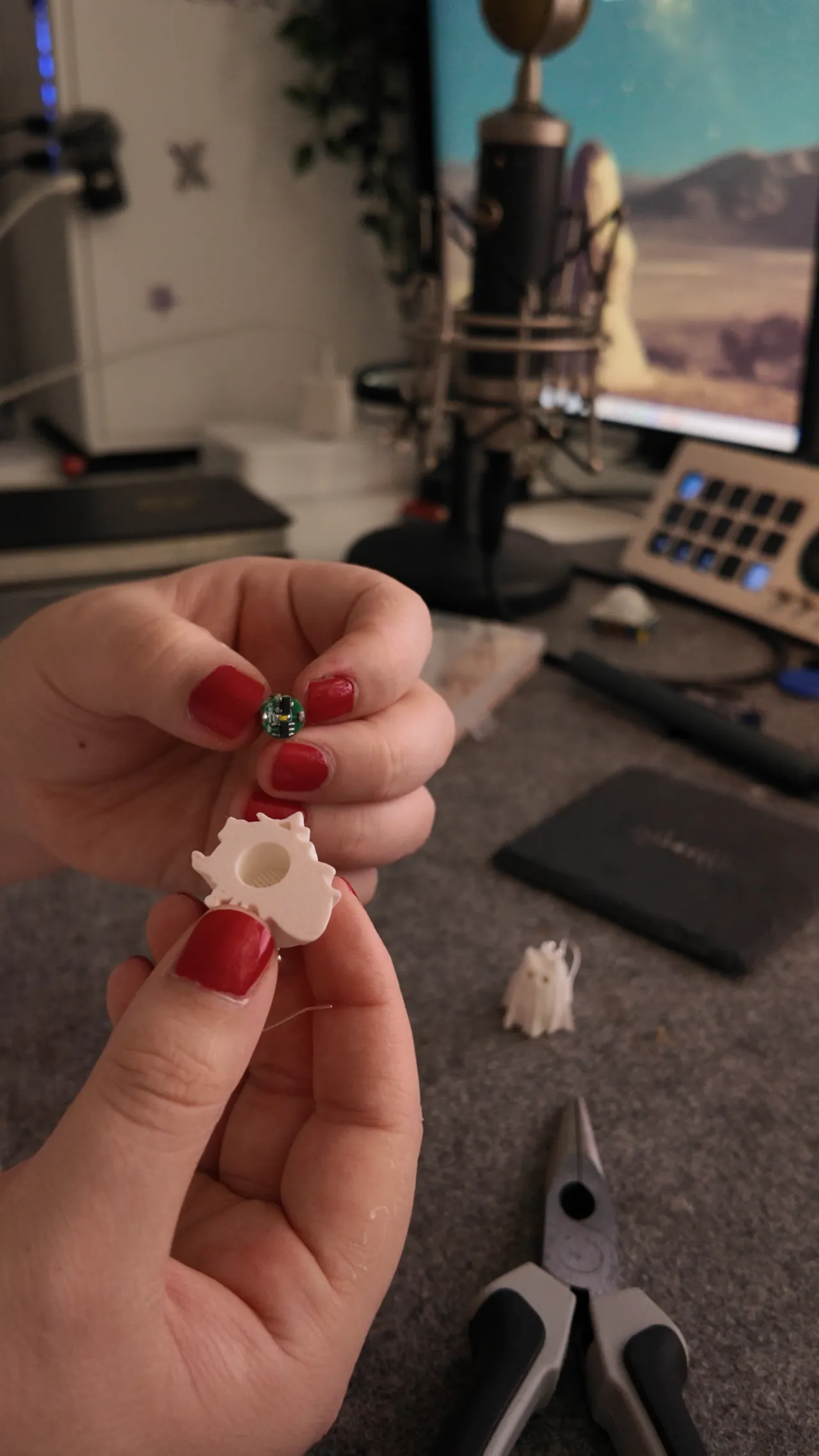 Ghost cat LED earring view 3