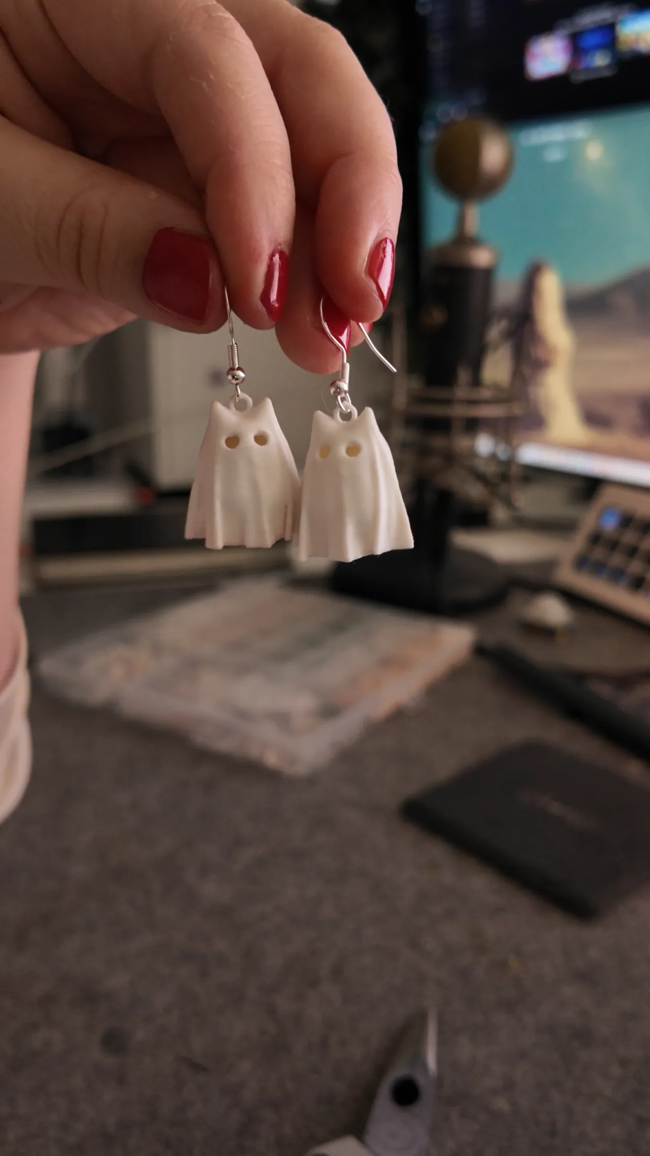 Ghost cat LED earring view 2