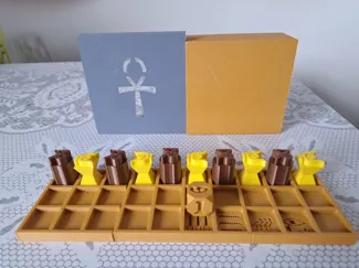 Senet (Ancient Egypt Game)